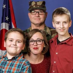 Meet your Posher, Robin